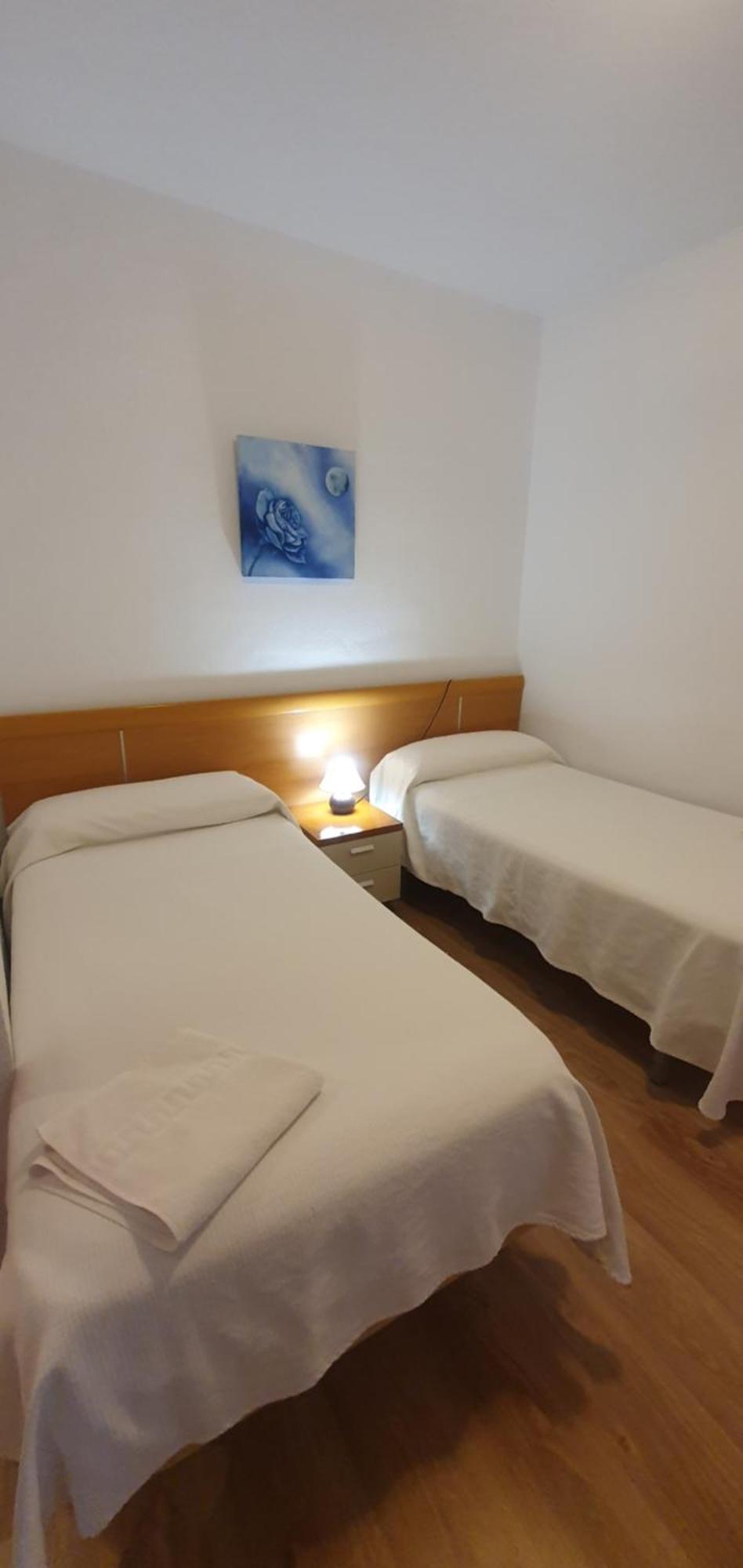 Apartamentos Plaza Alicante Chambre photo