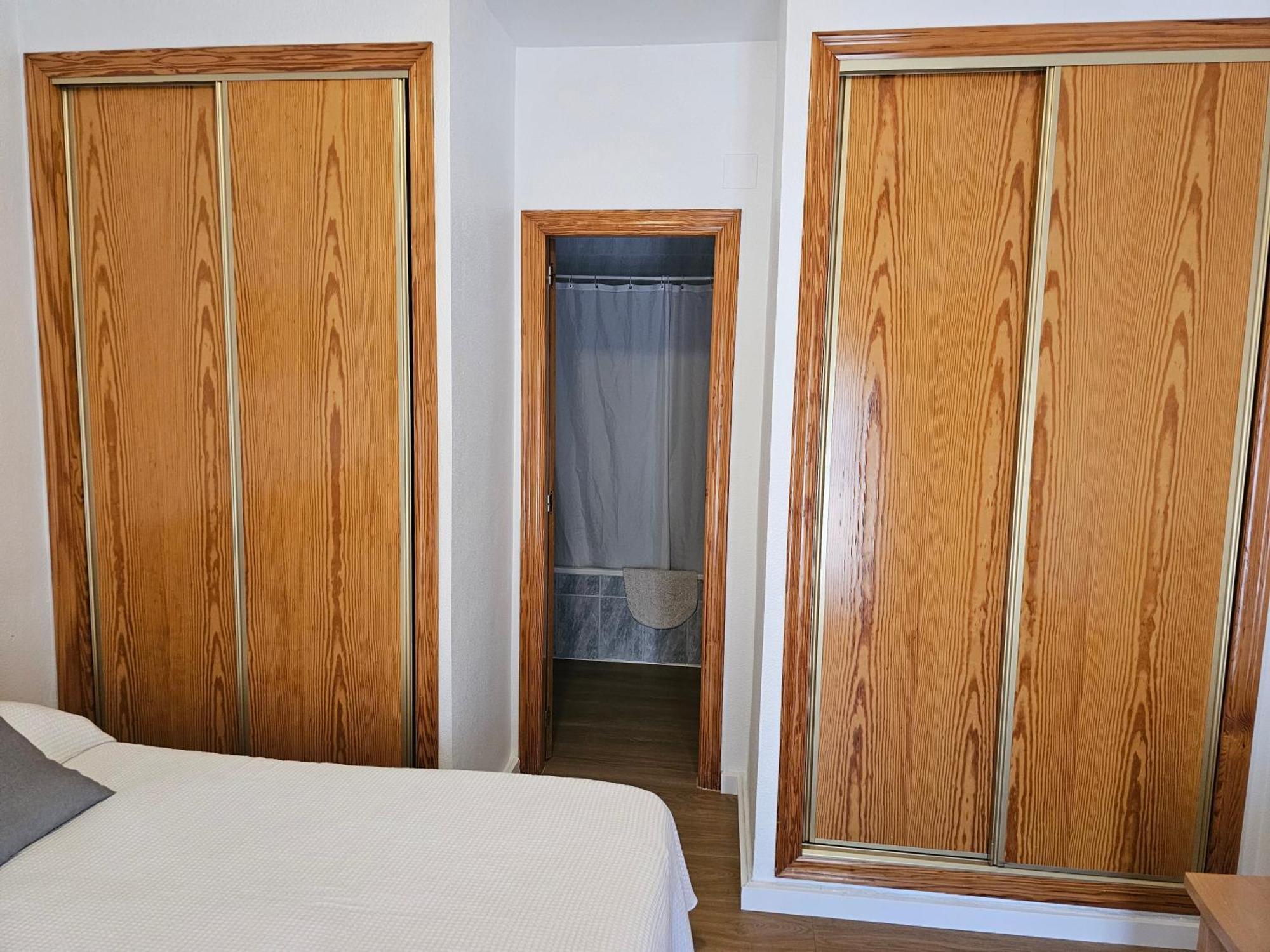Apartamentos Plaza Alicante Chambre photo