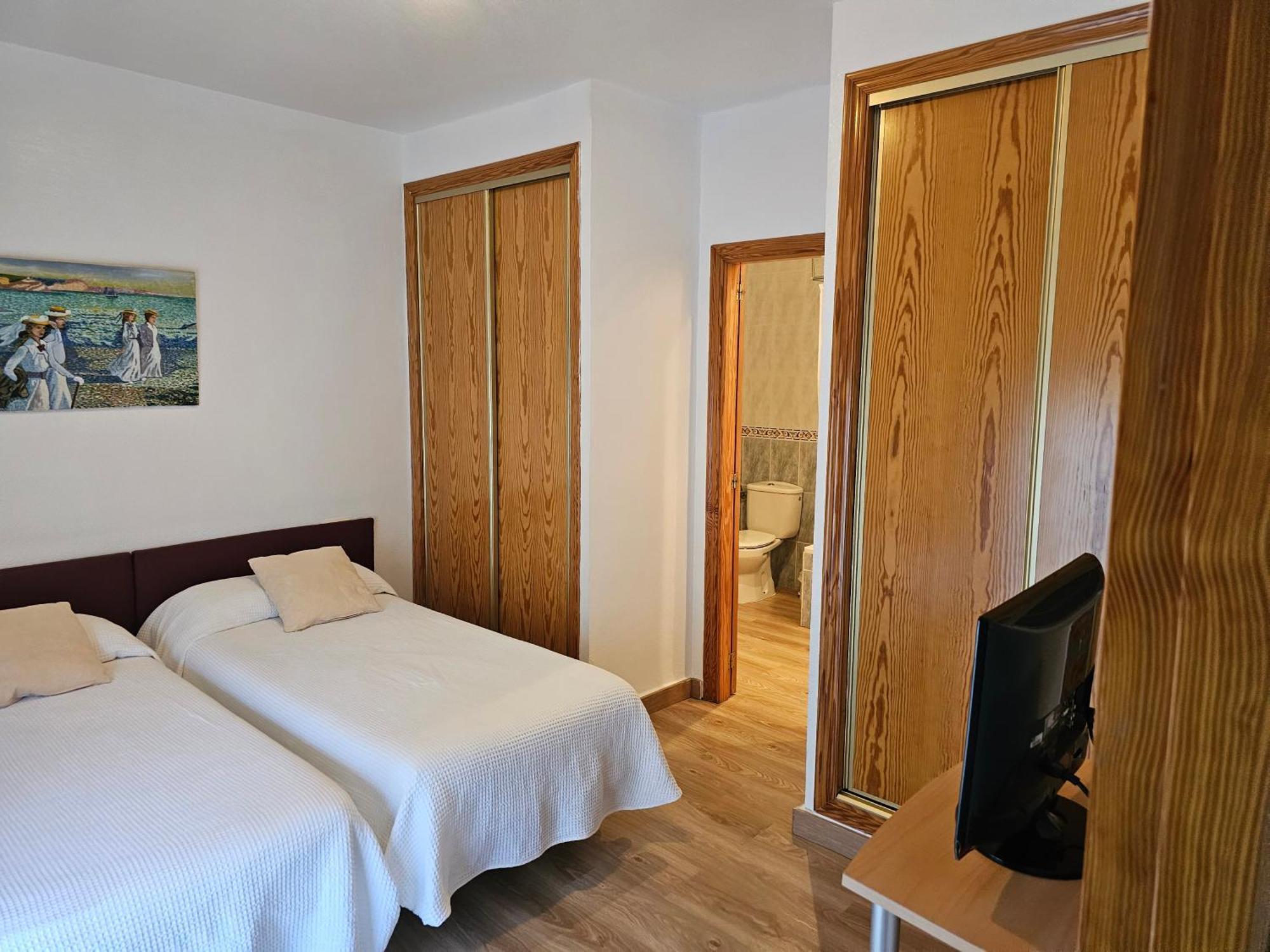 Apartamentos Plaza Alicante Chambre photo