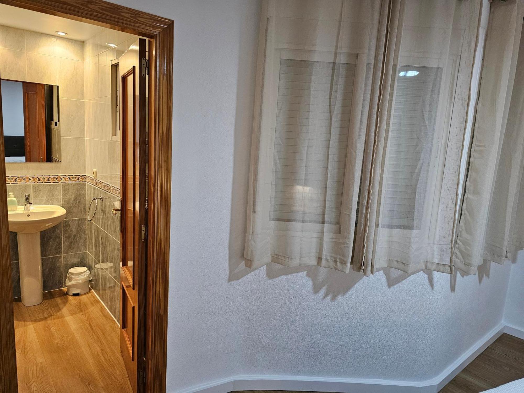 Apartamentos Plaza Alicante Extérieur photo