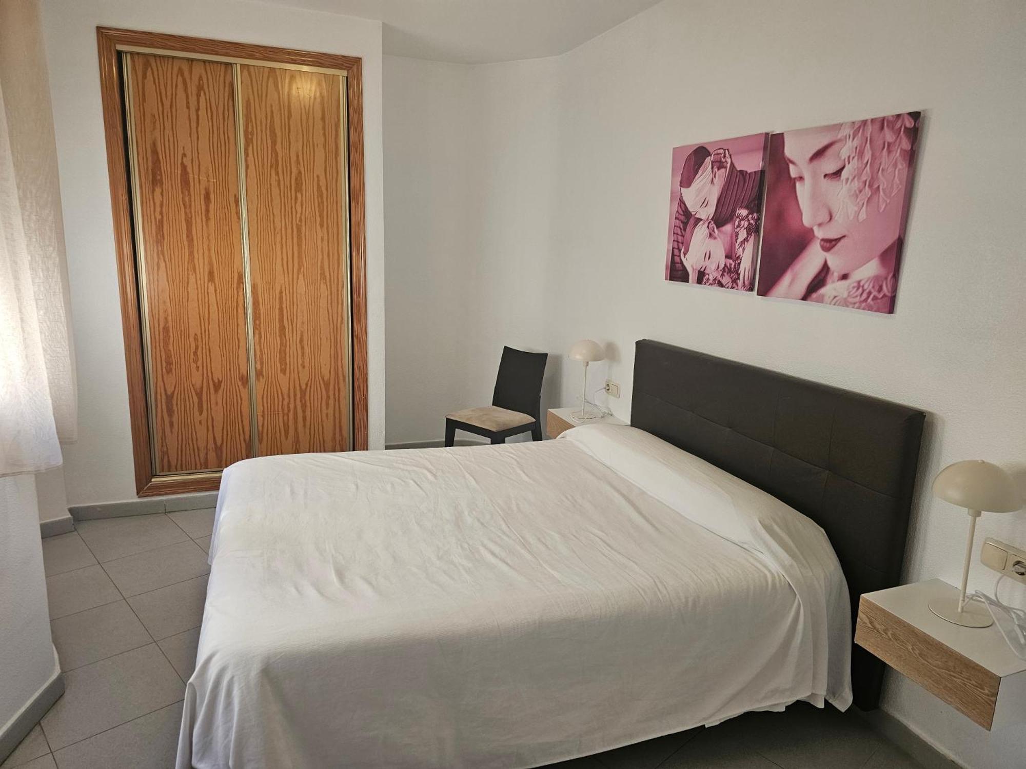 Apartamentos Plaza Alicante Chambre photo